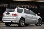 GMC Acadia Denali 2011 года